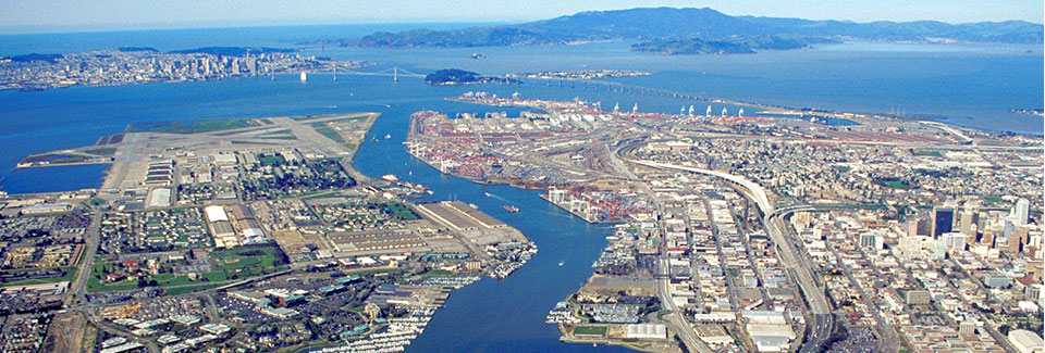 Oakland_California_aerial_view-crop